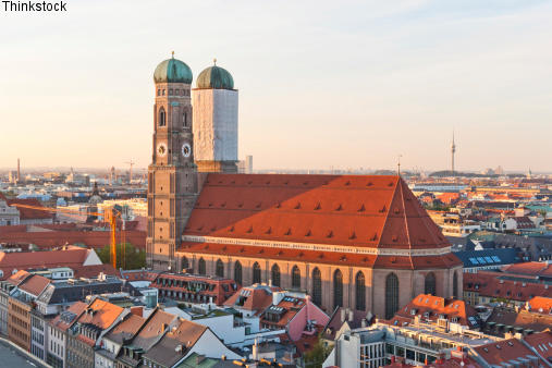 Ausbildung in München - Arbeiten an der Frauenkirche